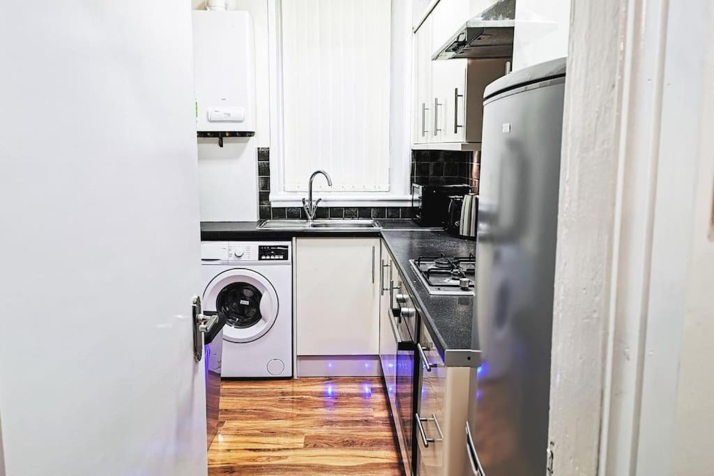 Glasgow Southside: Cosy 2 Bedroom Apartment Εξωτερικό φωτογραφία