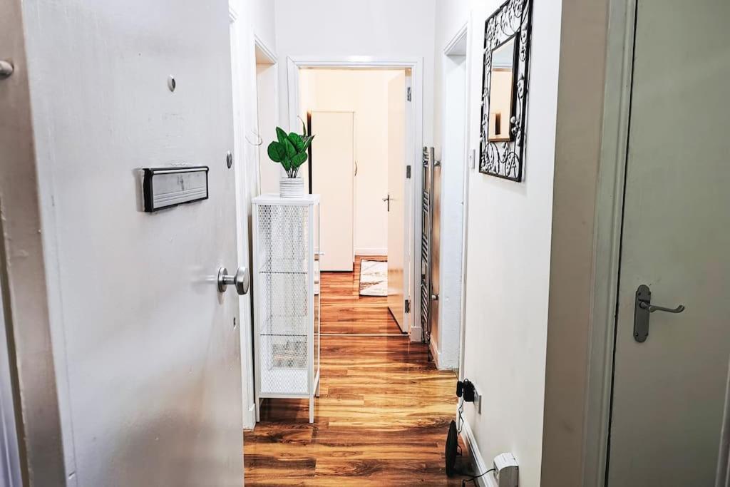 Glasgow Southside: Cosy 2 Bedroom Apartment Εξωτερικό φωτογραφία